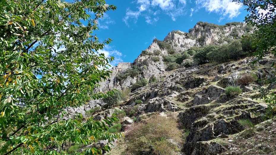 Peñalba de Santiago, turismo rural, senderismo, turismo de montaña, turismo sensorial, montes Aquilianos, turismo cultural