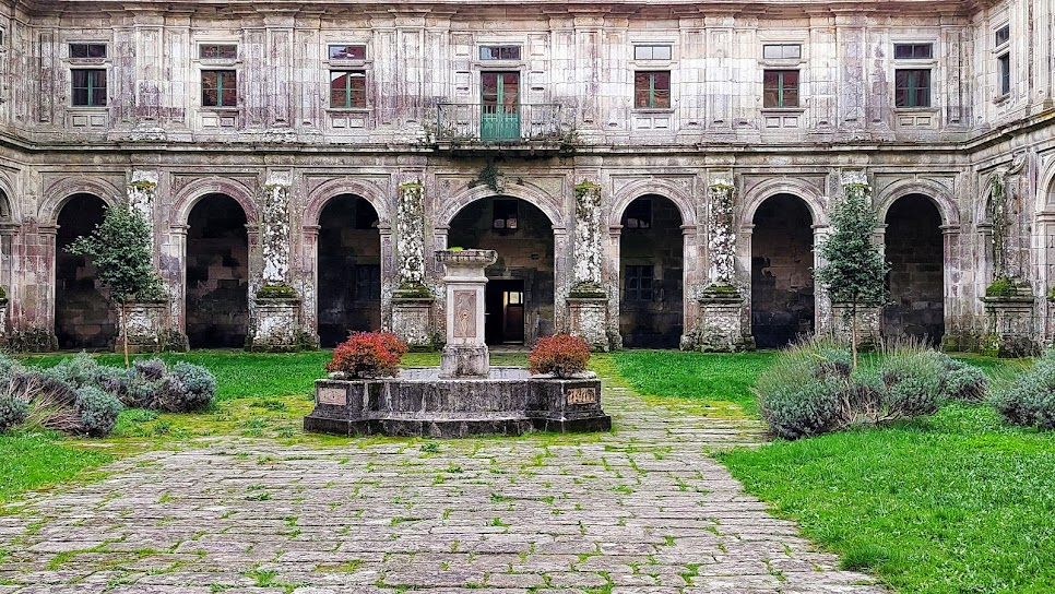 Mailoc Travelers, Escapas culturales, románico gallego, Monasterio de Oseira
